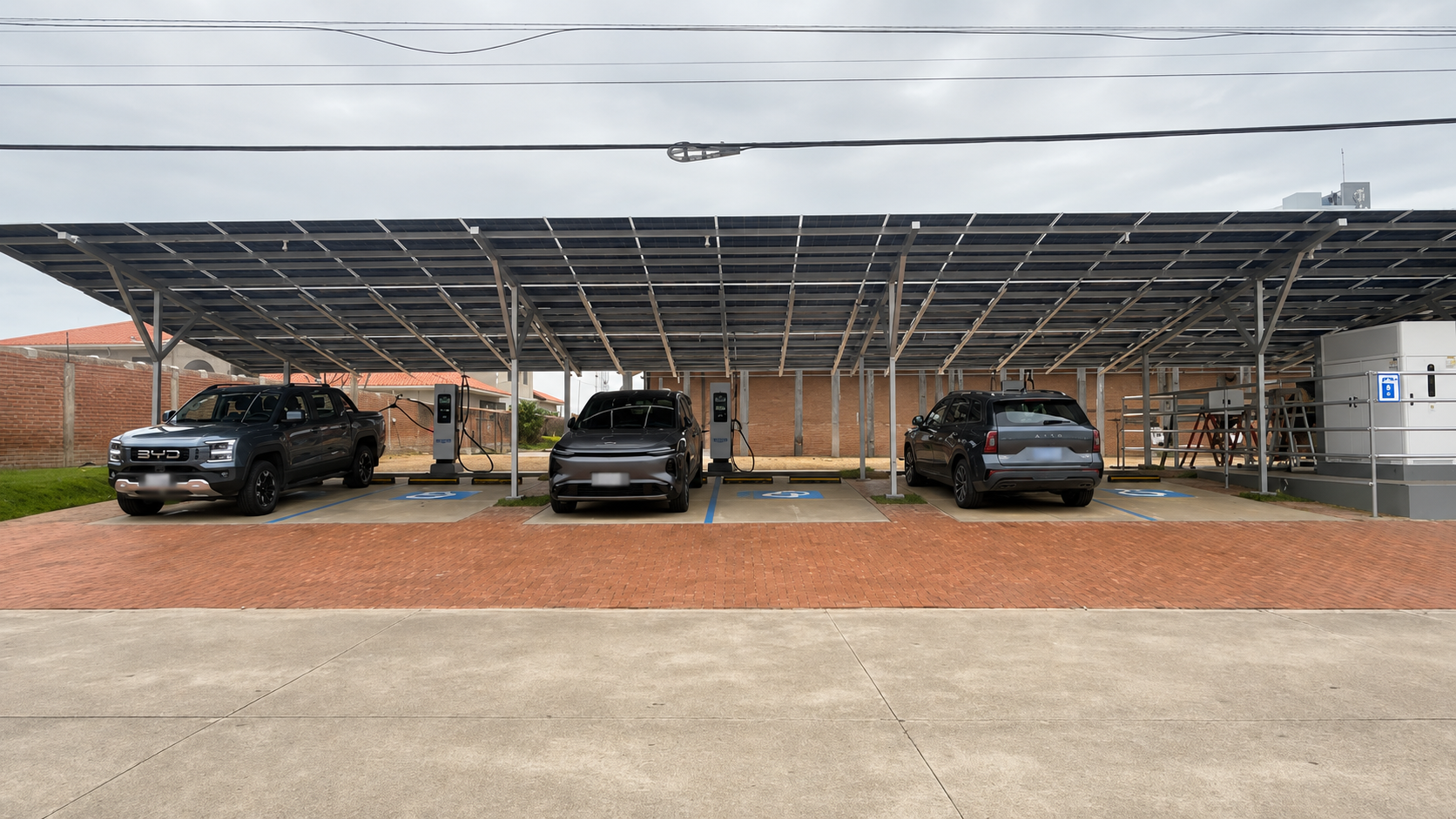 ElectroPoint - Inauguración de la primer estación de carga rápida en Bolivia